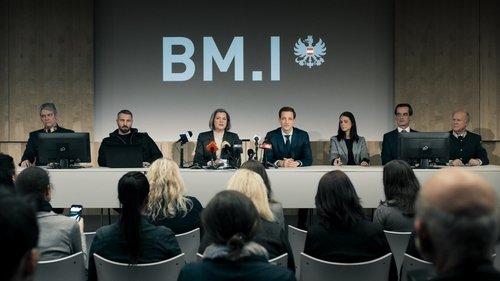 M - A City Hunts a Murderer Season 1 Episode 2 - Episode 2