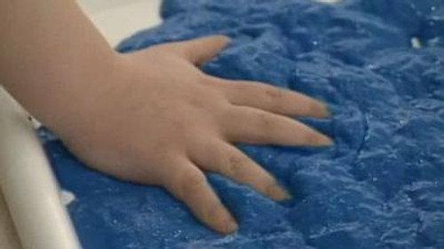 Teletubbies Season 1 Episode 5 - Painting With Hands And Feet
