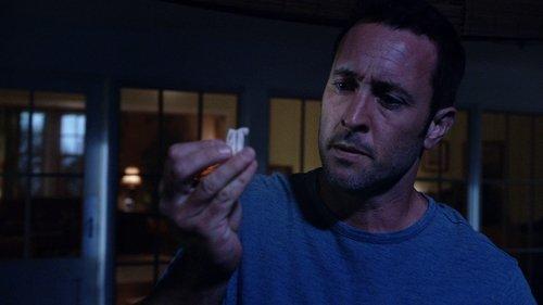 Hawaii Five-0 Season 7 Episode 1 - Makaukau ʻoe e Paʻani? (Ready to Play?)