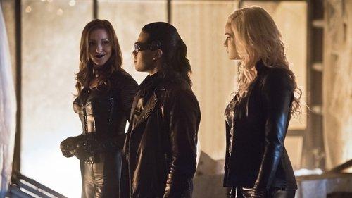 The Flash Season 2 Episode 22 - Invincible