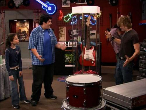 Drake & Josh Season 2 Episode 2 - Guitar