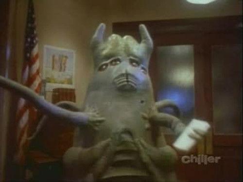 Monsters Season 1 Episode 13 - Glim-Glim