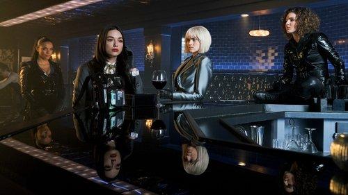 Gotham Season 4 Episode 11 - A Dark Knight: Queen Takes Knight