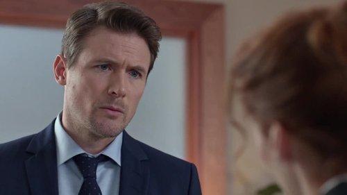 undefined Season 2 Episode 12 - Rex and the City