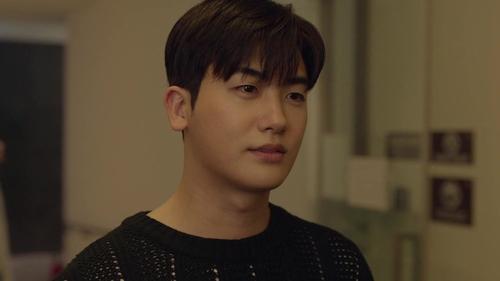 Happiness Season 1 Episode 5 - The Outsiders