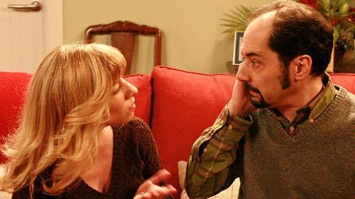 La que se avecina Season 2 Episode 6 - Un teléfono, un puticlub y una humedad terrible