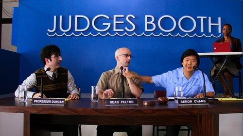 Community Season 1 Episode 5 - Advanced Criminal Law