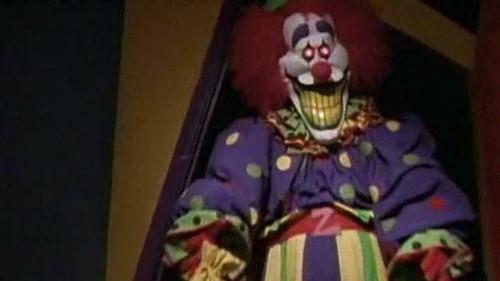 Are You Afraid of the Dark? Season 1 Episode 2 - The Tale of Laughing in the Dark