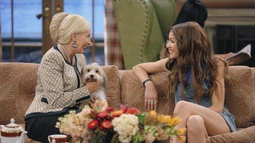 K.C. Undercover Season 1 Episode 18 - K.C. and the Vanishing Lady