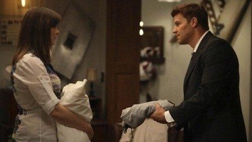 undefined Season 6 Episode 22 - The Hole in the Heart