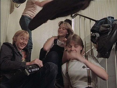 Spuk im Hochhaus Season 1 Episode 5 - Buss or Barney