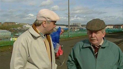 Still Game Season 1 Episode 1 - Flittin