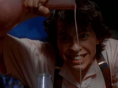 Amazing Stories Season 2 Episode 2 - Miscalculation