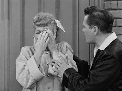 I Love Lucy Season 2 Episode 20 - The Black Eye