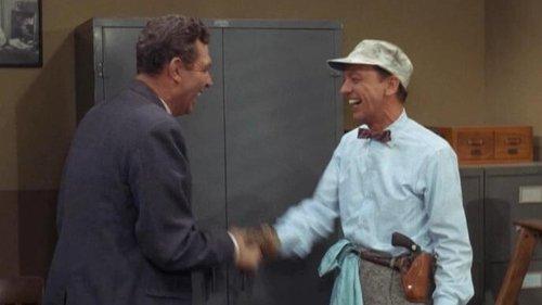 The Andy Griffith Show Season 7 Episode 18 - A Visit to Barney Fife