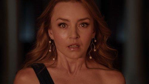 El extraño retorno de Diana Salazar Season 1 Episode 1 - Encuentros