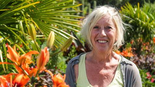 Great British Gardens: Season by Season with Carol Klein Season 2 Episode 1 - Arundel Castle Gardens