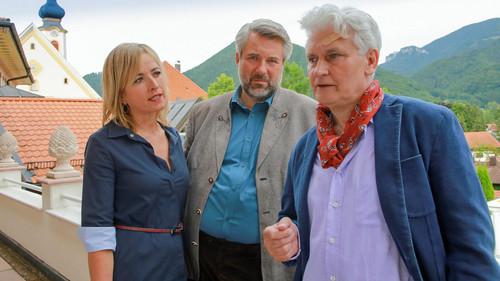 Die Rosenheim-Cops Season 17 Episode 16 - Murder in C major