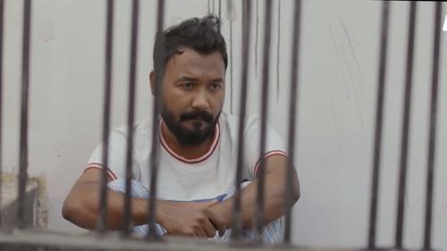 Bachelor Point Season 4 Episode 1 - Episode 1