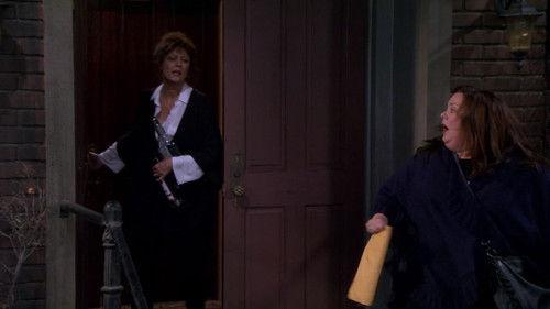 Mike & Molly Season 4 Episode 4 - Careful What You Dig For