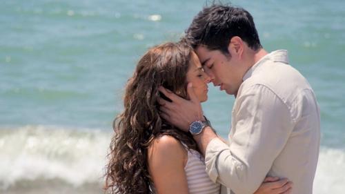 Contigo Sí Season 1 Episode 1 - Episode 1