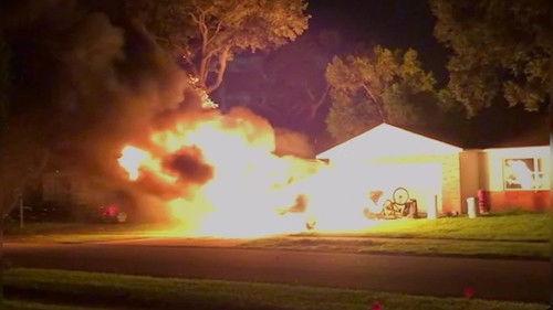 Neighborhood Wars Season 1 Episode 6 - A Beautiful Day in the Neighborhood!