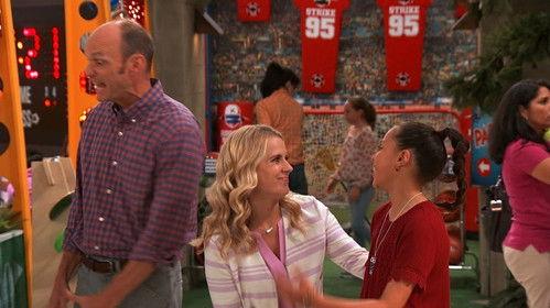 Nicky, Ricky, Dicky & Dawn Season 3 Episode 8 - To Be Invited or Not to Be