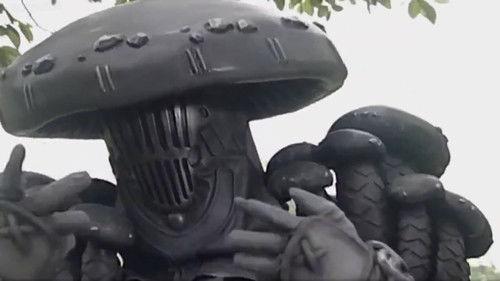 Kamen Rider Season 13 Episode 18 - Narrow Escape from Death