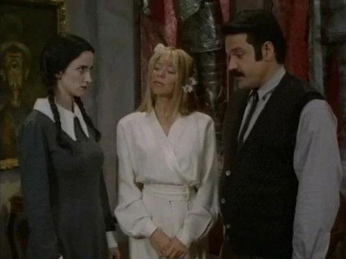 The New Addams Family Season 1 Episode 14 - Morticia's Romance (1)