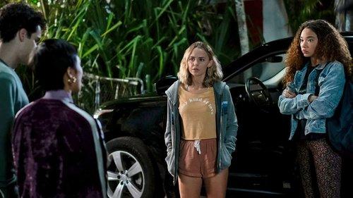 undefined Season 1 Episode 3 - A Gorilla Head Will Not Do