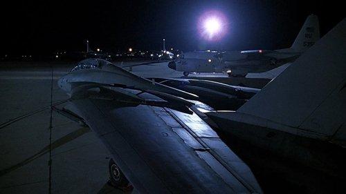 24 Season 3 Episode 14 - Day 3: 2:00 A.M.-3:00 A.M.