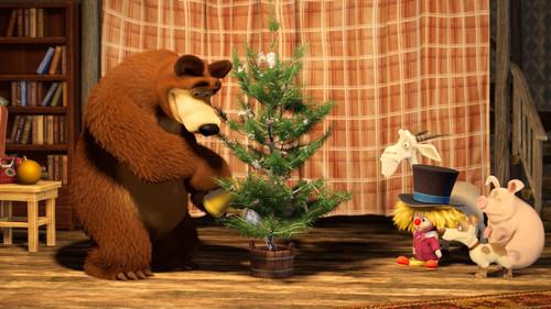 Masha and the Bear Season 1 Episode 21 - Home Alone