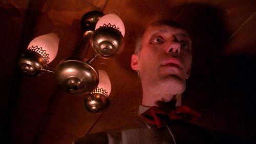 Twin Peaks Season 2 Episode 1 - May the Giant Be with You