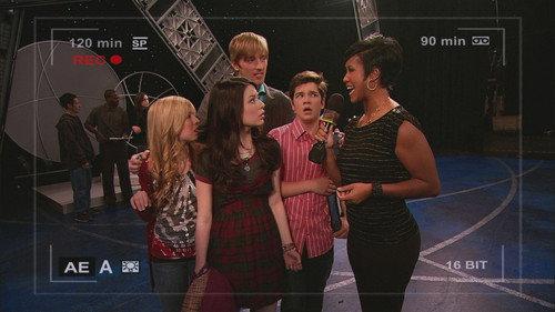 iCarly Season 3 Episode 14 - iFix a Popstar