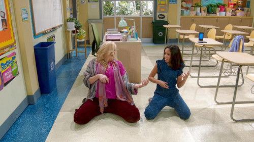 Sydney to the Max Season 1 Episode 17 - Never Been Pierced