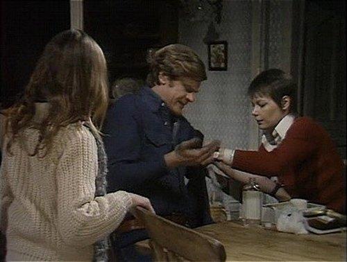 Survivors Season 1 Episode 5 - Gone to the Angels