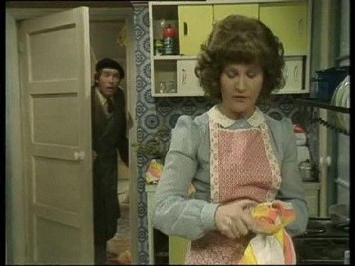 Some Mothers Do 'Ave 'Em Season 3 Episode 2 - Wendy House