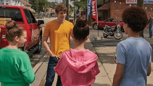 Holly Hobbie Season 4 Episode 7 - The Collinsville Conspiracist