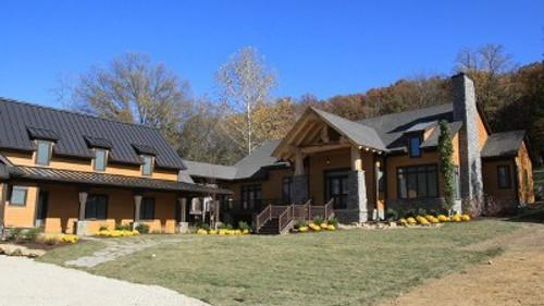 Extreme Makeover: Home Edition Season 8 Episode 12 - Lampe Family