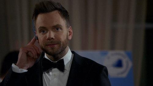 Community Season 6 Episode 11 - Modern Espionage