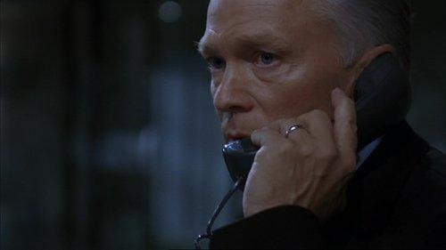 24 Season 6 Episode 5 - Day 6: 10:00 A.M.-11:00 A.M.