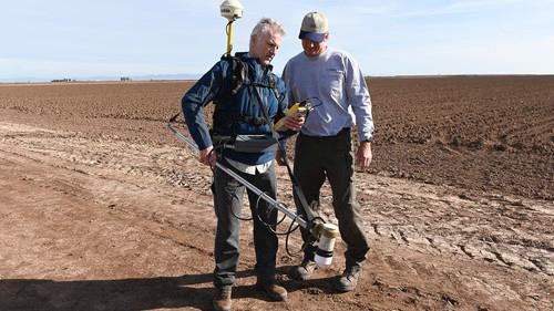 America Unearthed Season 4 Episode 1 - Vikings in the Desert