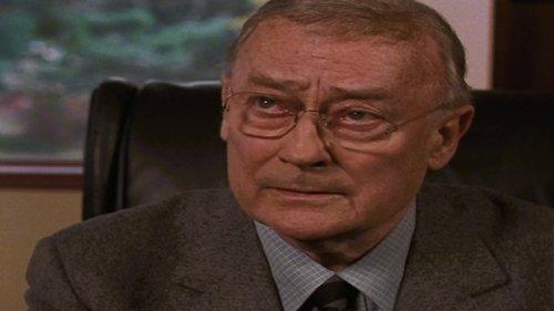 La Femme Nikita Season 5 Episode 5 - The Man Behind the Curtain