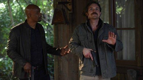 Lethal Weapon Season 1 Episode 18 - Commencement