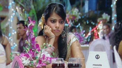 Baa Bahoo Aur Baby Season 2 Episode 16 - Gudiya Consumes Alcohol