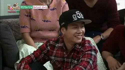 Roommate Season 2 Episode 13 - A Christmas Miracle