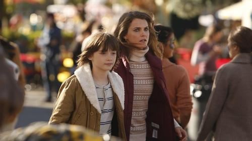 The Americans Season 2 Episode 1 - Comrades