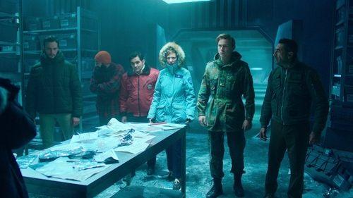 Into the Night Season 2 Episode 4 - Gia