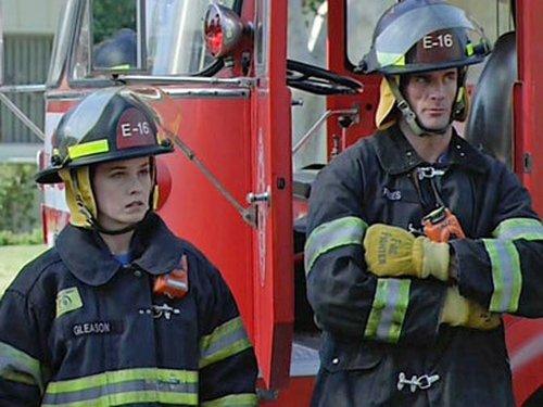 The Pretender Season 1 Episode 10 - Better Part Of Valor