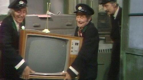 On the Buses Season 5 Episode 12 - The New Telly